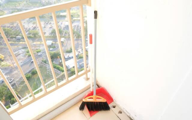 Comfy And Tidy Studio At Orchard Supermall Mansion Apartment