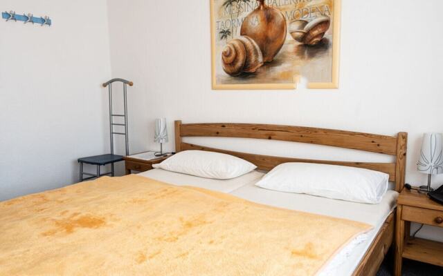 Apartment 2 Holiday Home Speckert