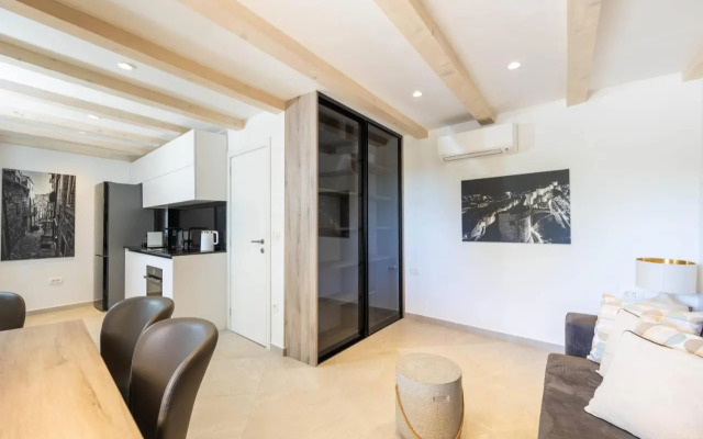 Stunning holiday house in the Old town by Irundo