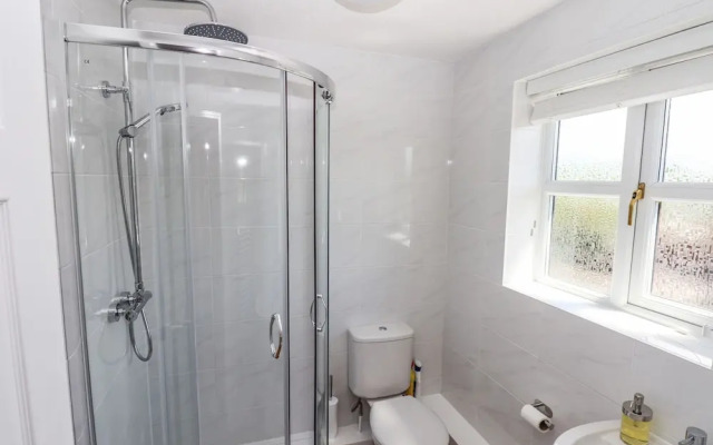 3 Rothbury Place