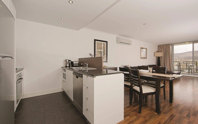 Accommodate Canberra - The Avenue