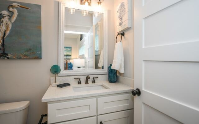 Island House by SKLRP