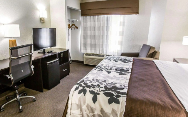 Sleep Inn Near Outlets