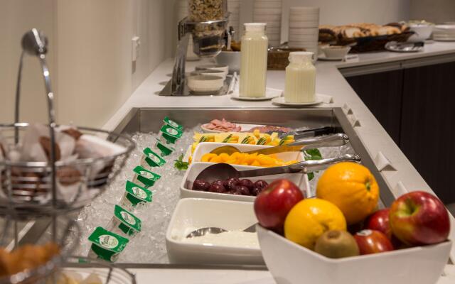 Holiday Inn Queenstown Frankton Road by IHG