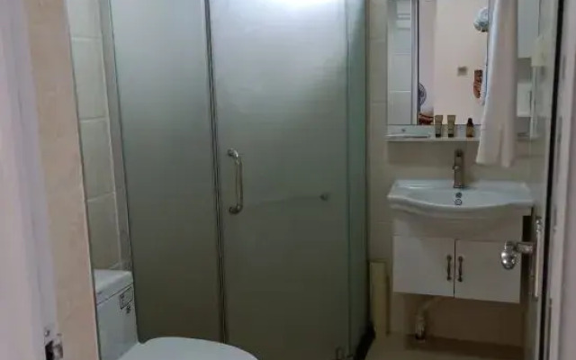 Coconut Maple Home Apartment