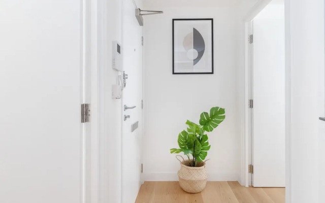 Fitzrovia 1BR with Balcony by Soho