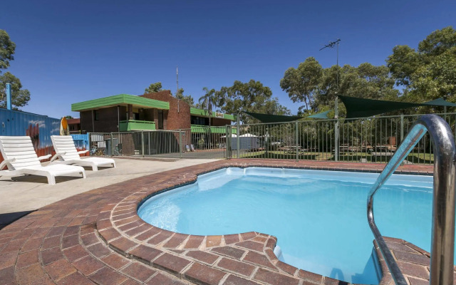 Haven Backpacker Resort