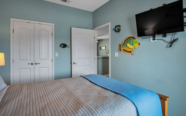 Sweet Retreat by Silver Sands Vacation Rentals