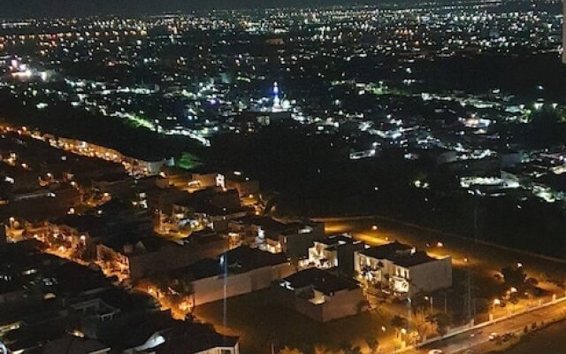 Cosmy Benson Apartment at Pakuwon Mall