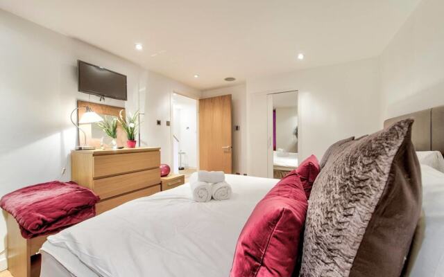 Quiet Mews Street Apartment in the Heart of Edinburgh