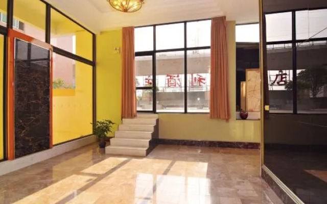 Kelly Hotel (Guangzhou Zengcheng Xintang South Station)