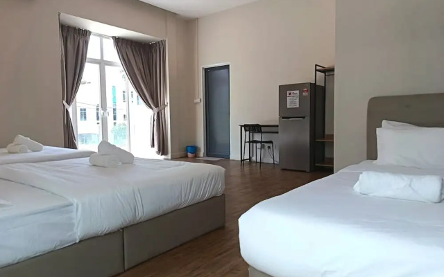 myRoom at 11 J Adams