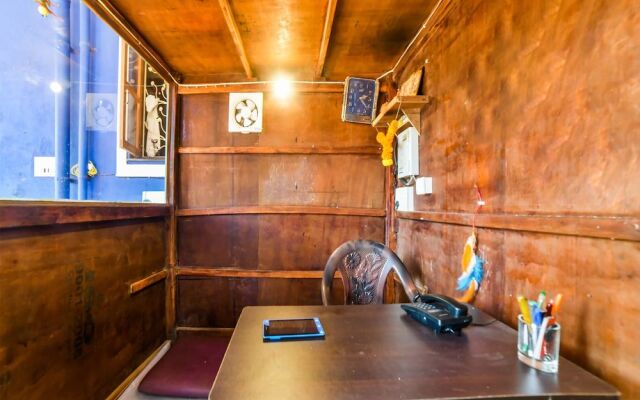 OYO 29422 Navdurga Holiday Stay