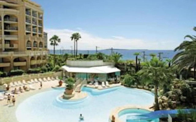 Cannes Front Beach Pools Apartment