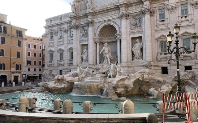 900 Piazza del Popolo