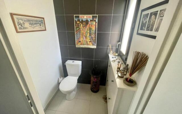 Apartment With Parking 2 Bedrooms & Furnished Terrace