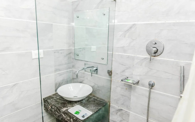 Hotel Subash International