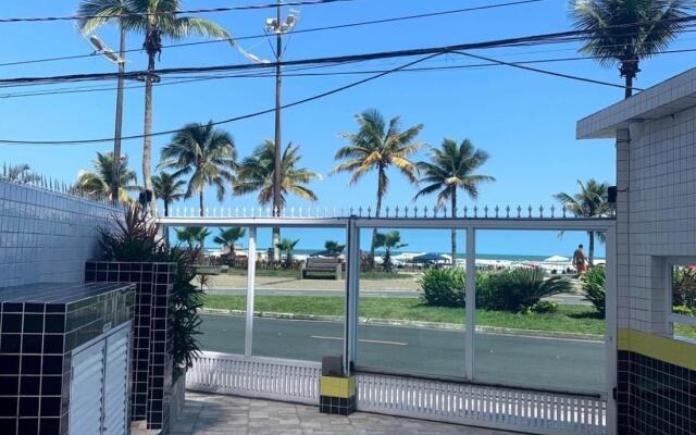 OC024- Prédio Frente ao Mar | Wi-Fi | Garagem
