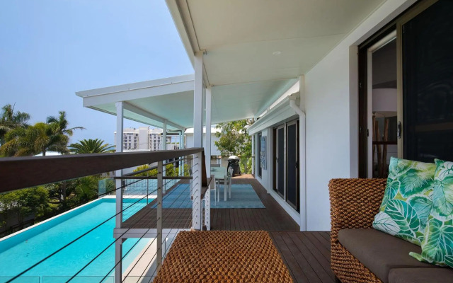 The Pool House Coolum Beach