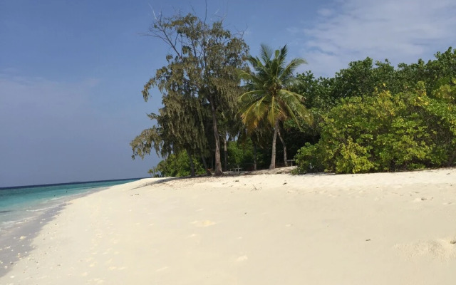 Dhonveli Residence