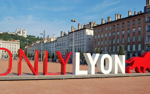 ibis Lyon Gerland Musée des Confluences