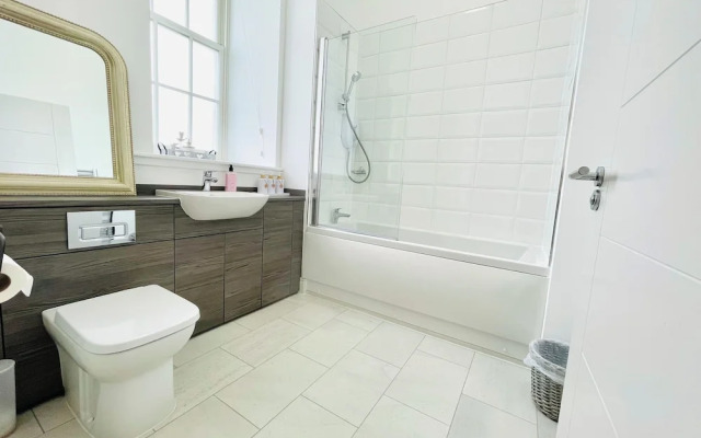 Great Glen Townhouse