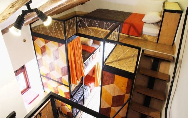 Supertramp Hostel Cusco