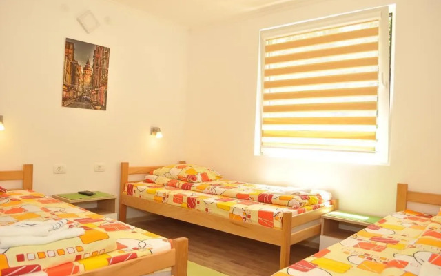 Apartments&Rooms Bojic