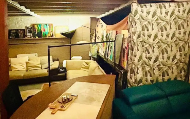 Arty Infused Loft With ac Near Emirates Stadium