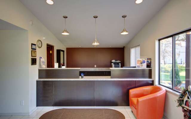 Americas Best Value Inn Heath Newark