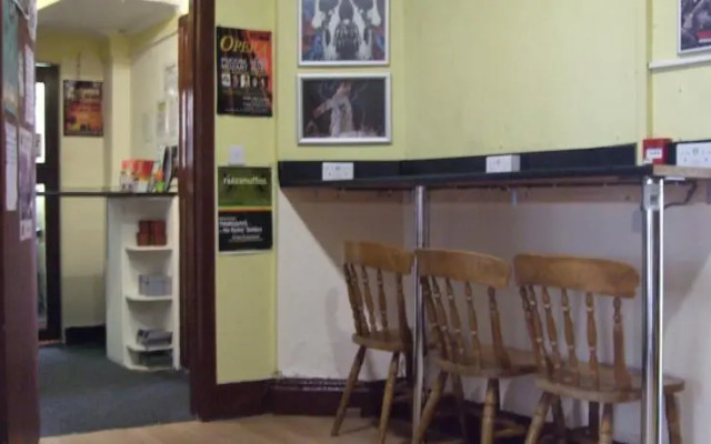 Homefield Rock Hostel
