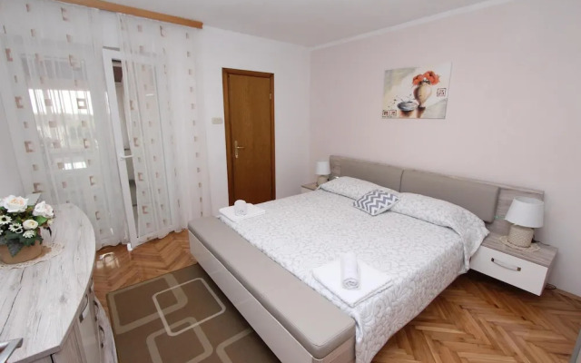 Apartments Divna