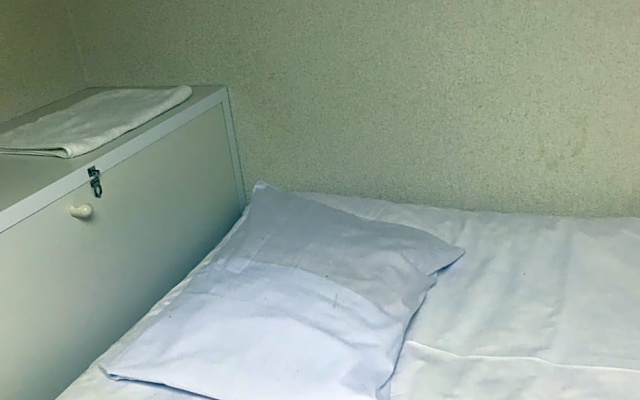 기숙사 내 침대 (남성용 기숙사) 사진 4