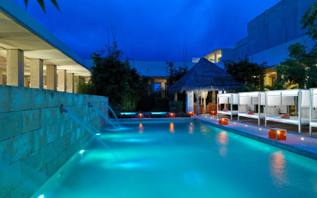 Royal Service at Paradisus La Perla