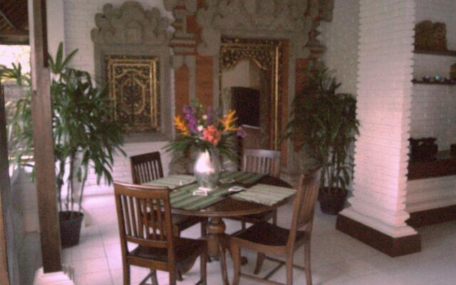 Villa Leli Tiga