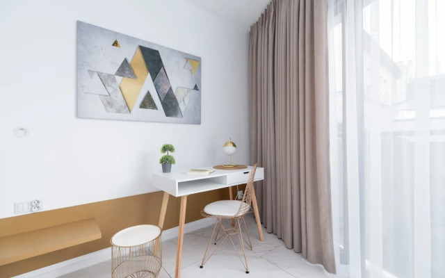 Kraków Rakowicka by Renters Prestige