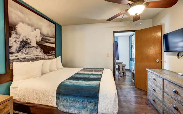 Super 8 by Wyndham Gardiner/Yellowstone Park Area