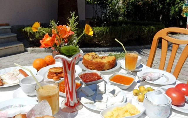 Vila LILI Guest House - Berat
