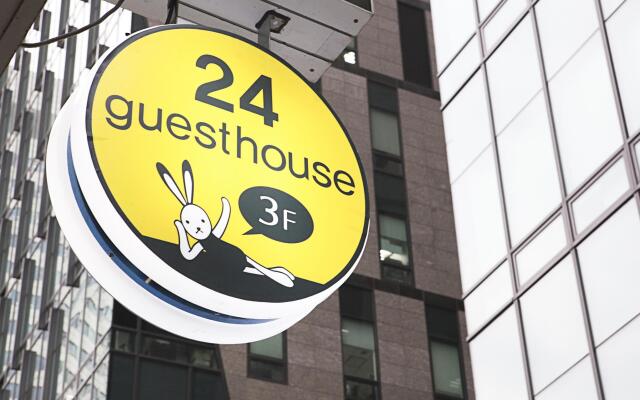 24 Guesthouse Cheonggyecheon