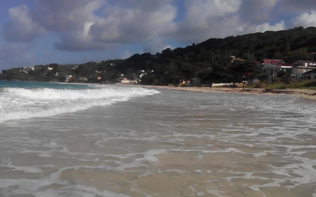 La Familia Guest House and Natural Farm