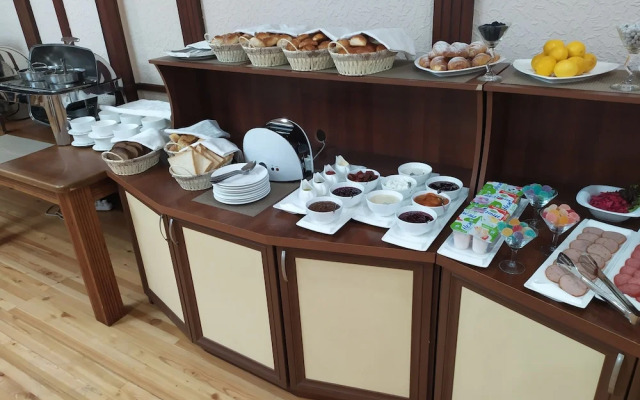 VIARDO Hotel