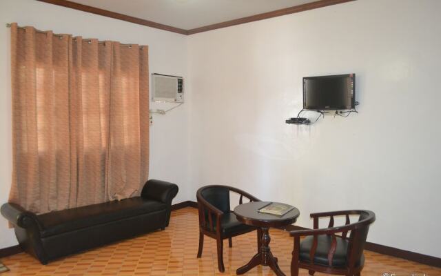 Antonio's Apartelle & Suites