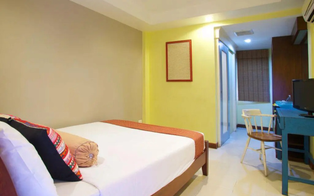 Hub53 Coworking & Coliving Space