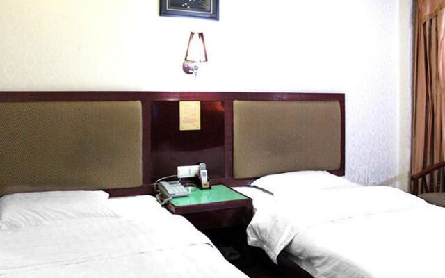 广州三元里富华酒店