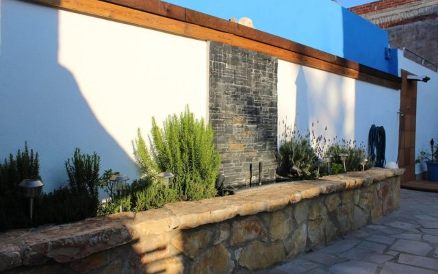 House with 5 Bedrooms in Poble Nou, with Enclosed Garden And Wifi - 6 Km From the Beach
