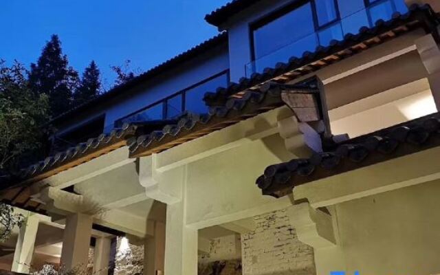 Zhiliao Hostel