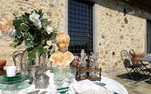 Villa Close to Florence, Hot Tub & Breathtaking View