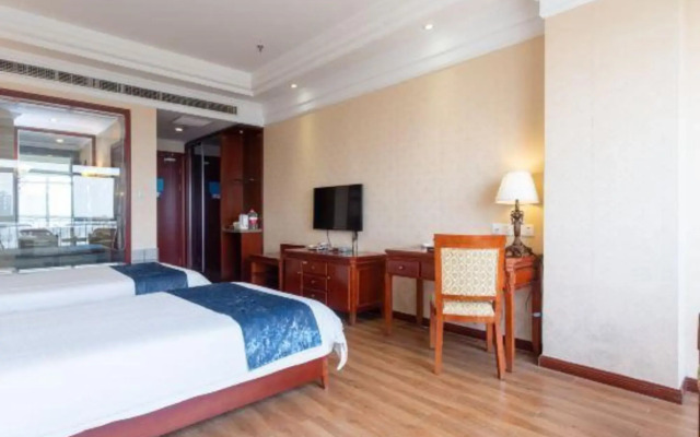 Yinan Hotel (Zhisheng Hot Spring Resort No.2 Building)
