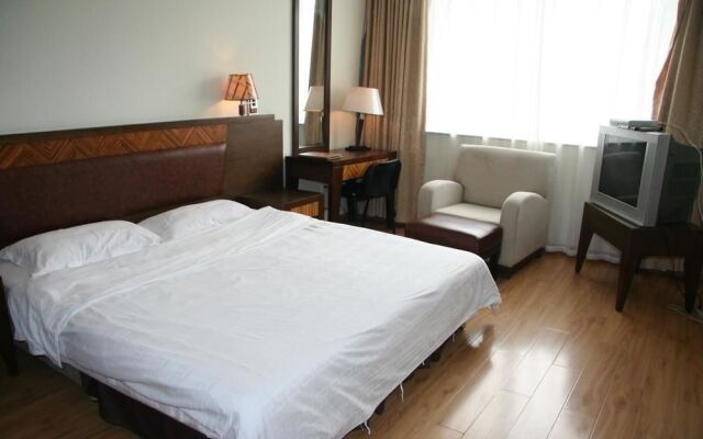 Boutique Holiday Hotel (Beihai Beibuwan Square)