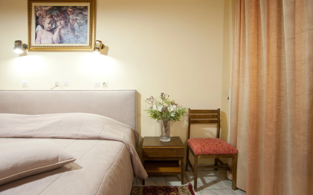 Hermes Delphi Hotel